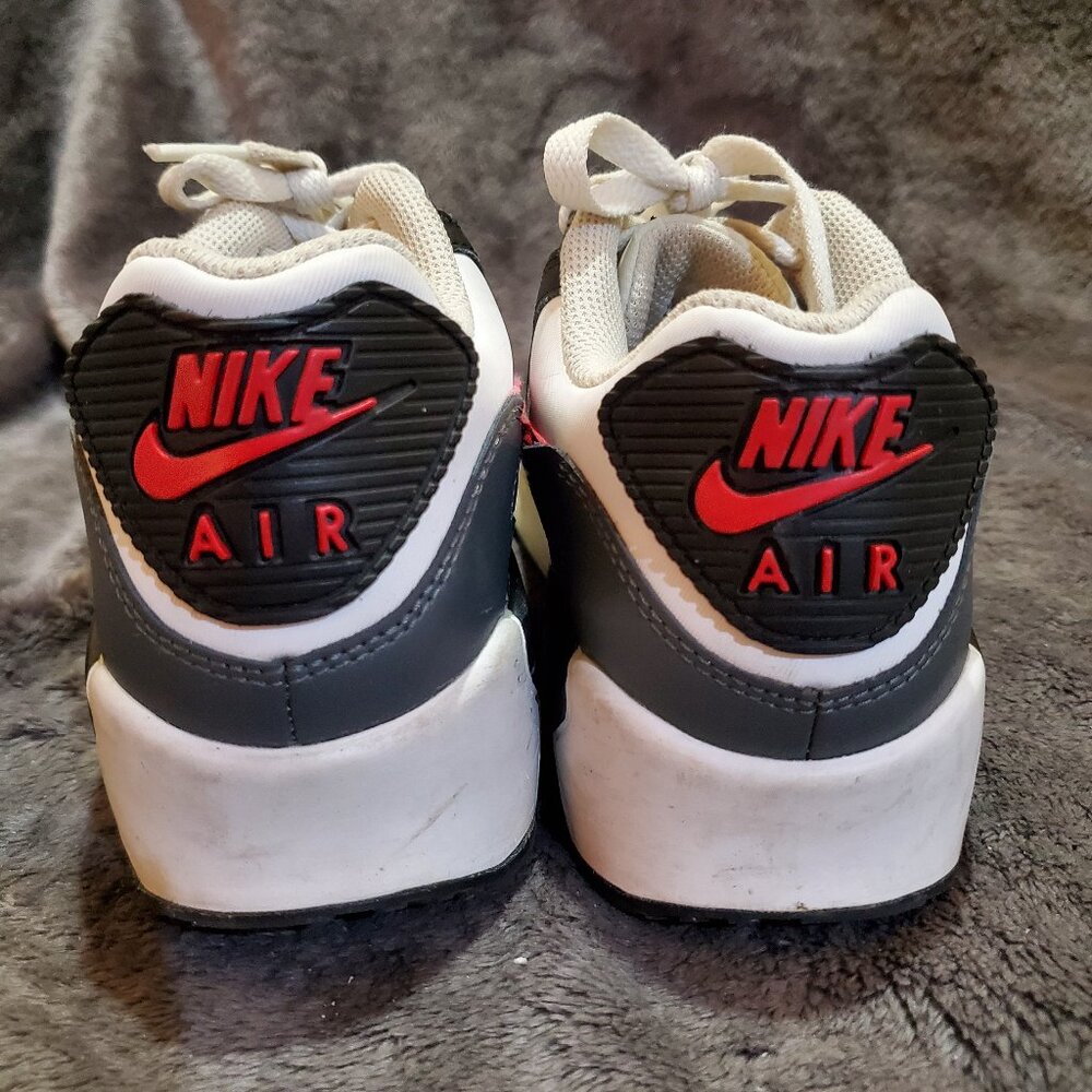Nike Air Max CO6864-113 Low Top Sneaker Red Blue White Size 5.5Y - Picture 5 of 8